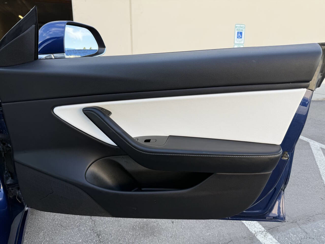 Used 2019 Tesla Model 3 Standard Range Plus RWD image 26