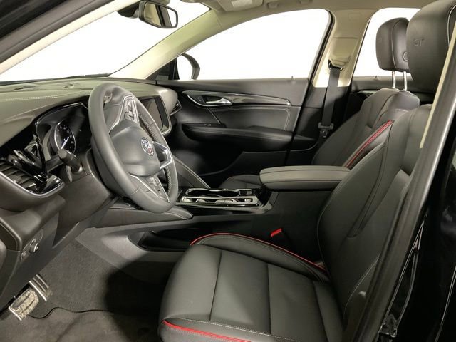 Used 2023 Buick Envision Essence w/ Sport Touring Package image 28
