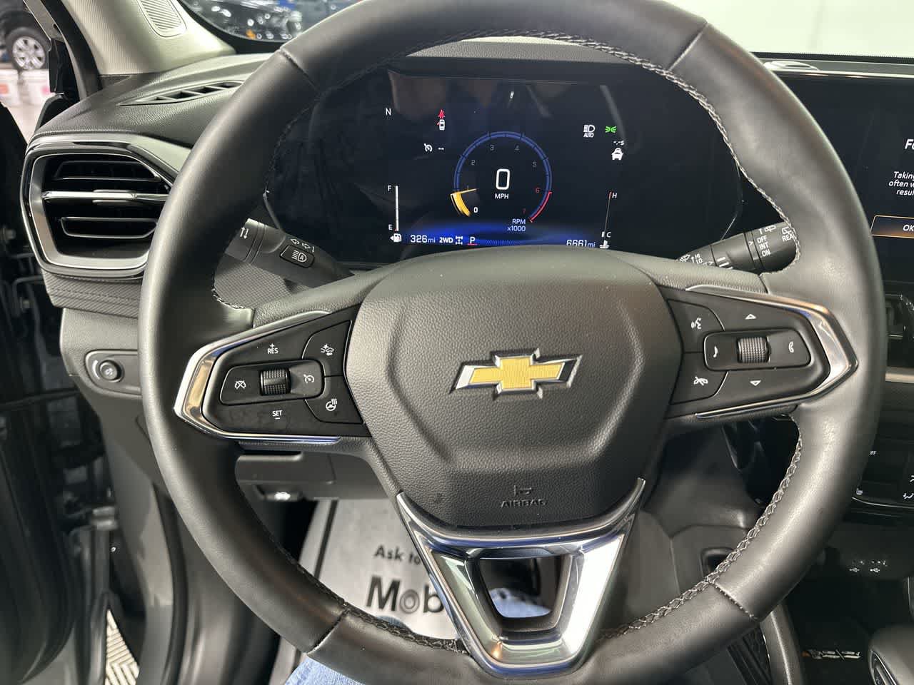 Used 2024 Chevrolet TrailBlazer LT w/ Convenience Package AWD/4WD image 7