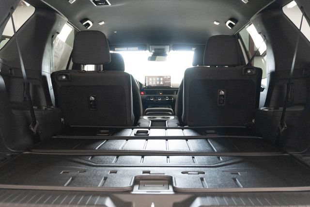 New 2026 Honda Pilot Sport image 20