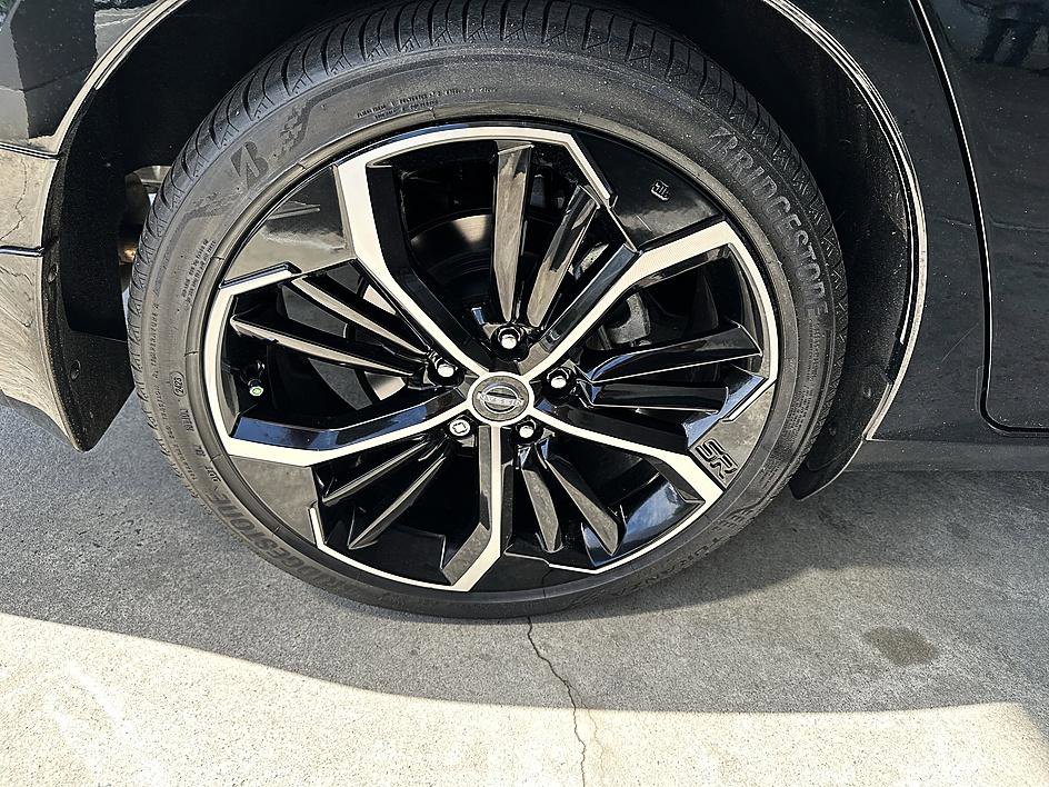 Certified 2023 Nissan Altima 2.5 SR FWD image 11