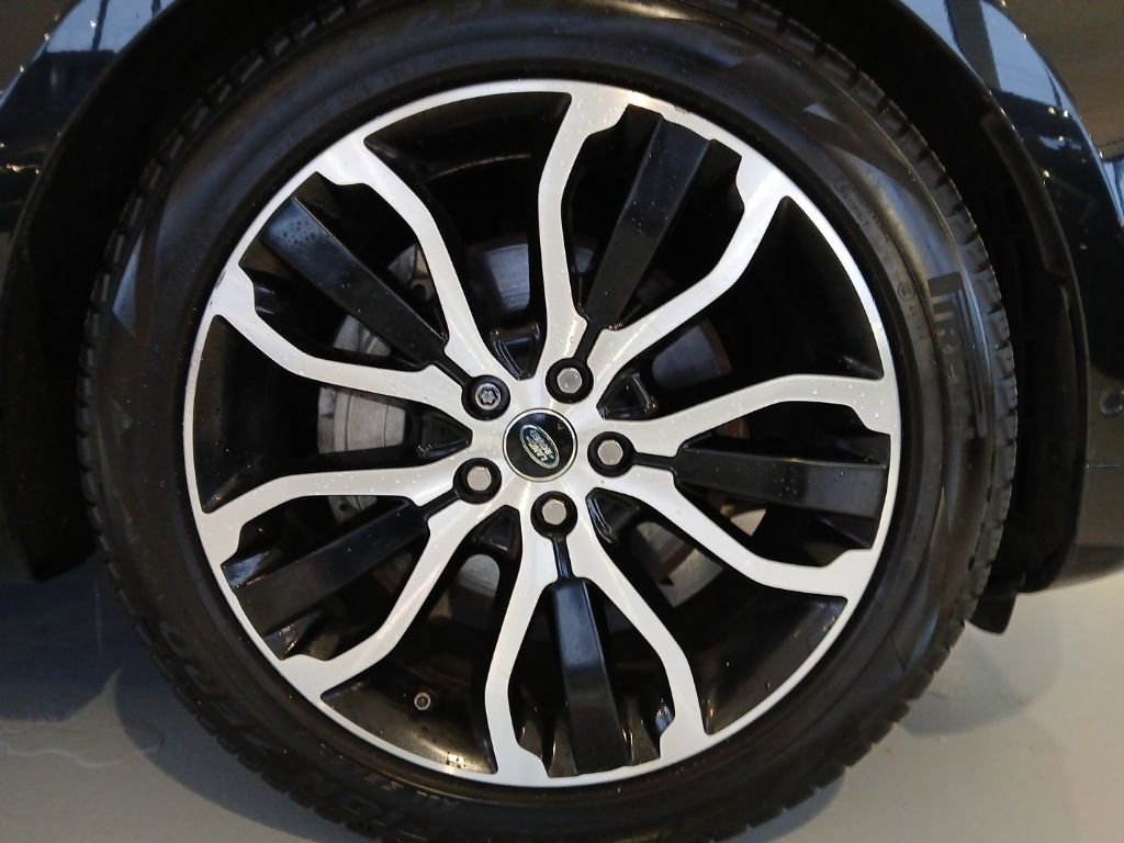 Used 2019 Land Rover Range Rover Sport HSE image 12