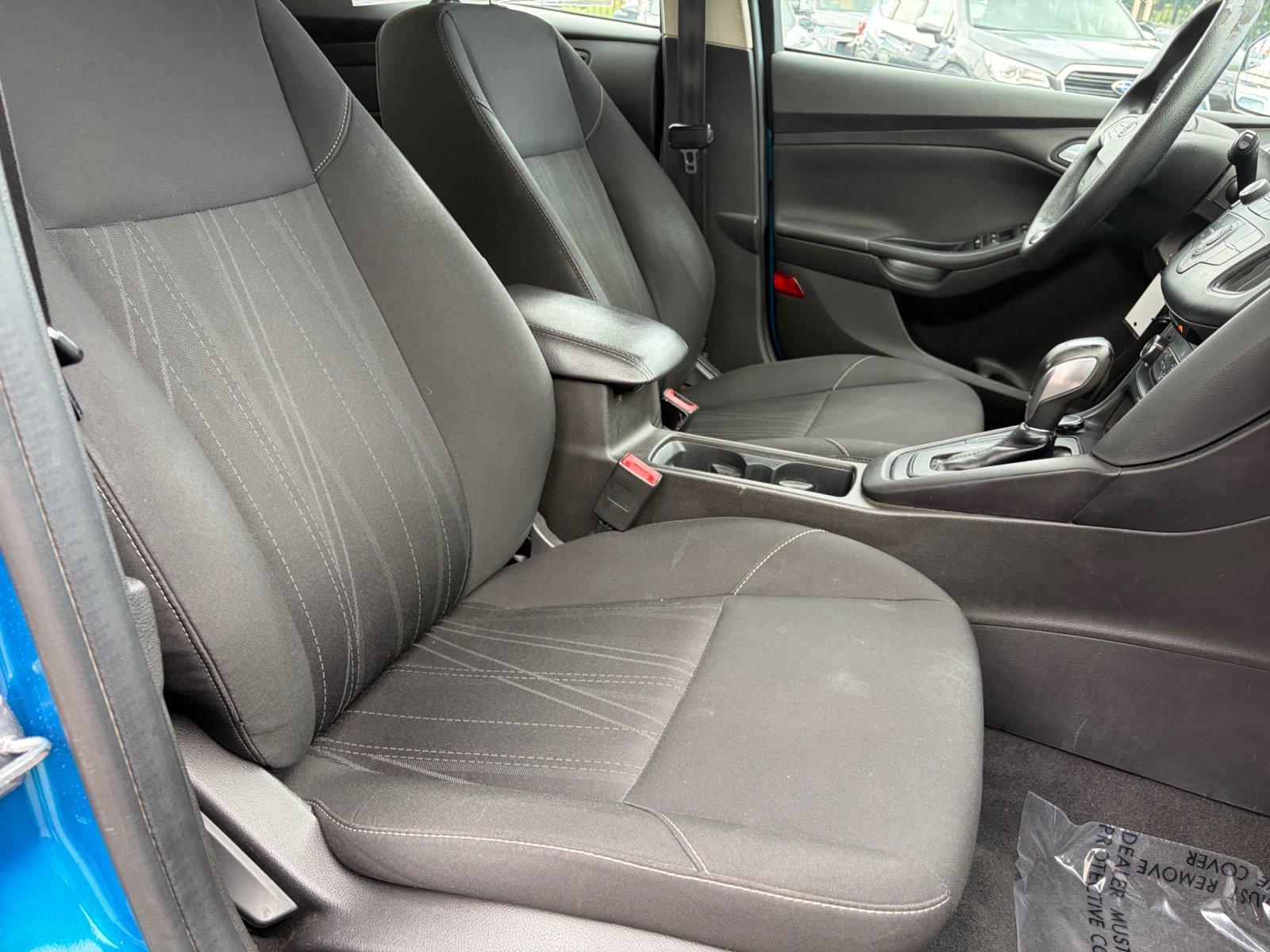 Used 2016 Ford Focus SE FWD image 29