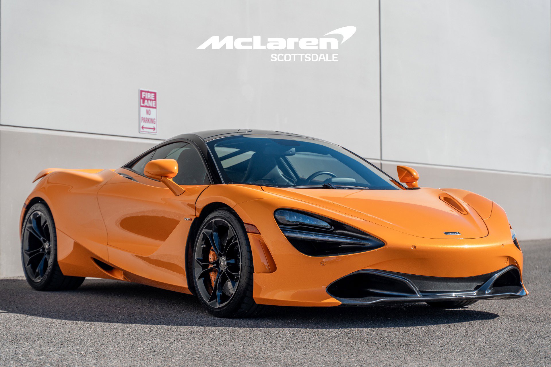Used 2019 McLaren 720S image 9
