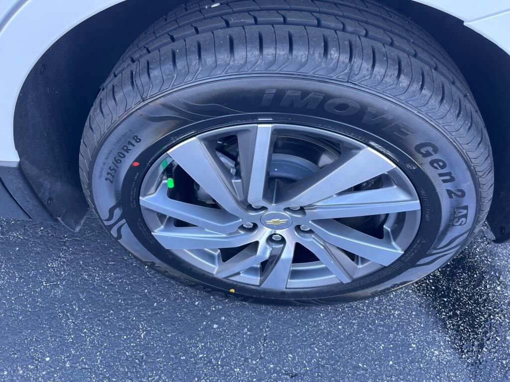 Used 2022 Chevrolet Equinox LT image 23