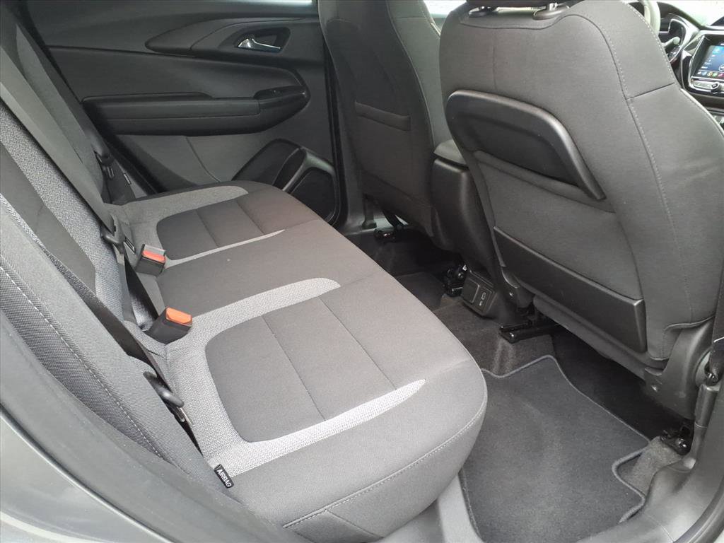 Used 2021 Chevrolet TrailBlazer LT w/ Sun and Liftgate Package image 10