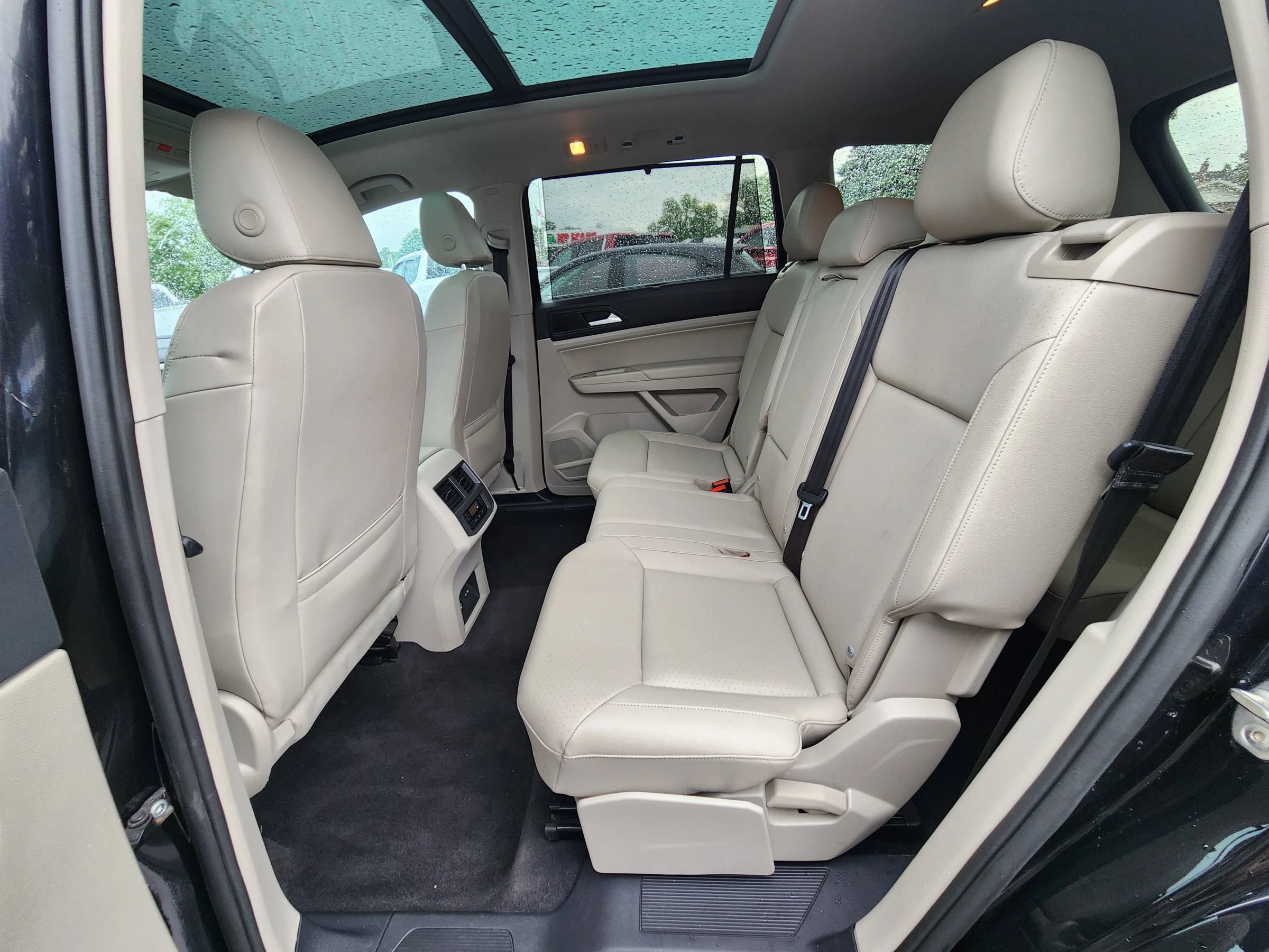 Used 2019 Volkswagen Atlas SEL AWD/4WD image 19