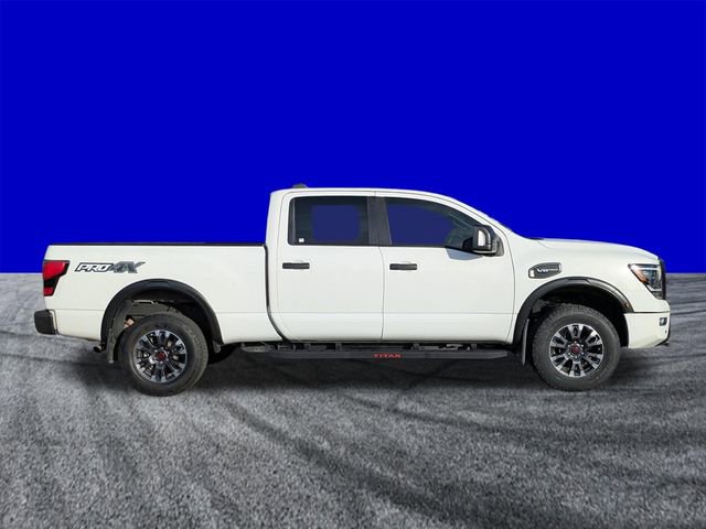 Used 2023 Nissan Titan PRO-4X AWD/4WD image 3