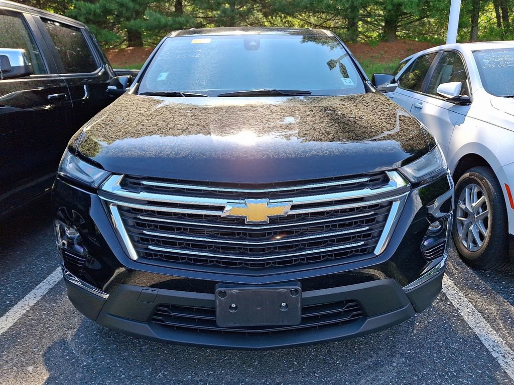 Used 2022 Chevrolet Traverse LT AWD/4WD image 2