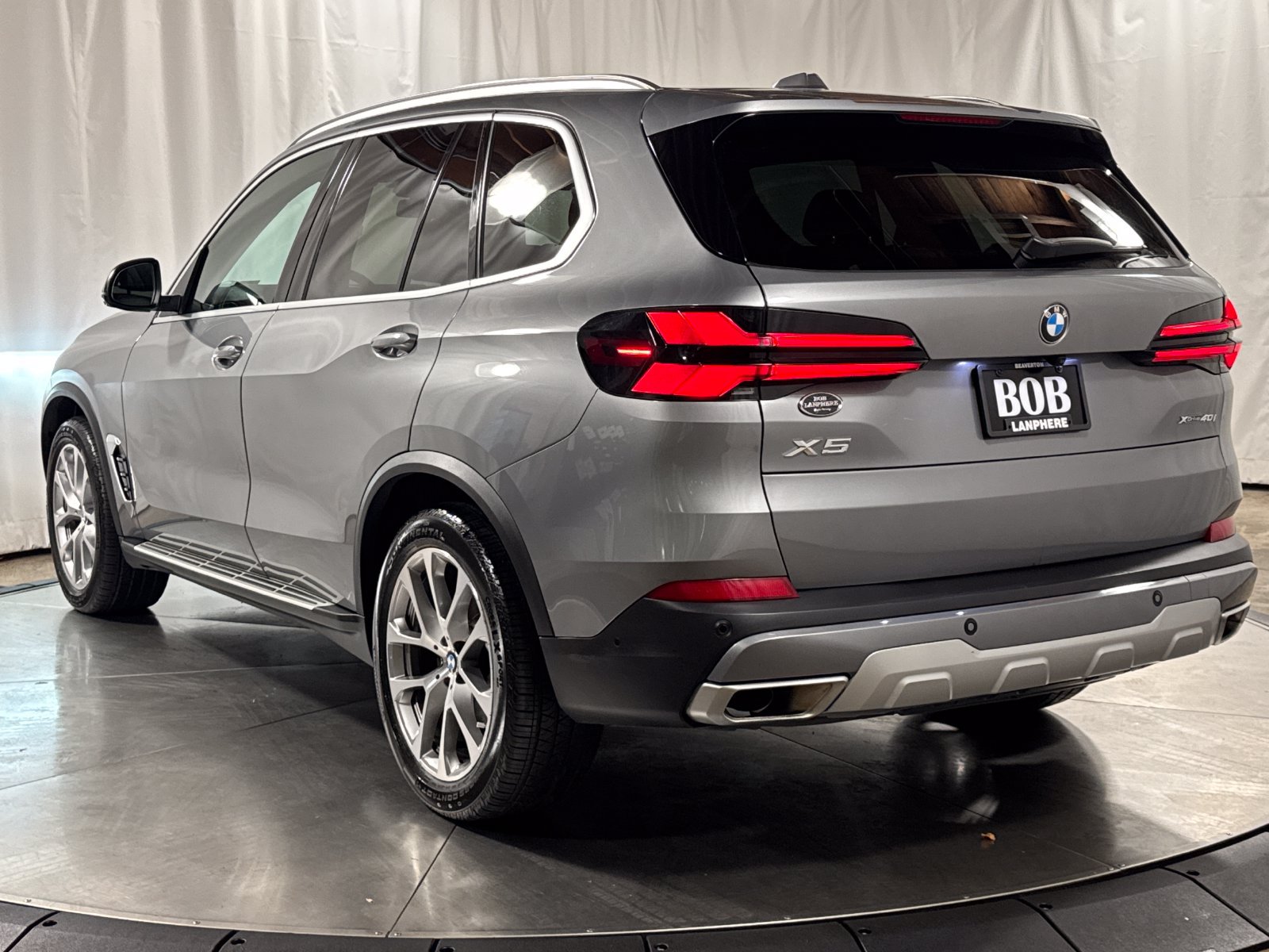 Used 2024 BMW X5 xDrive40i w/ Premium Package AWD/4WD image 9