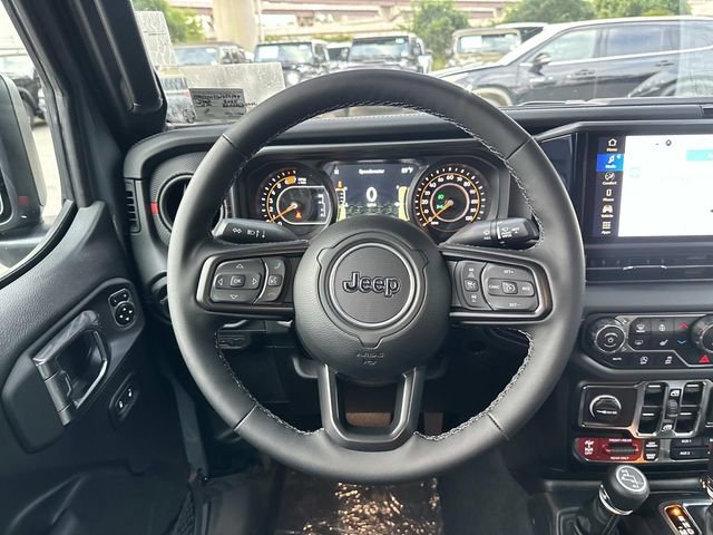 New 2025 Jeep Wrangler Unlimited Rubicon w/ Safety Group image 15