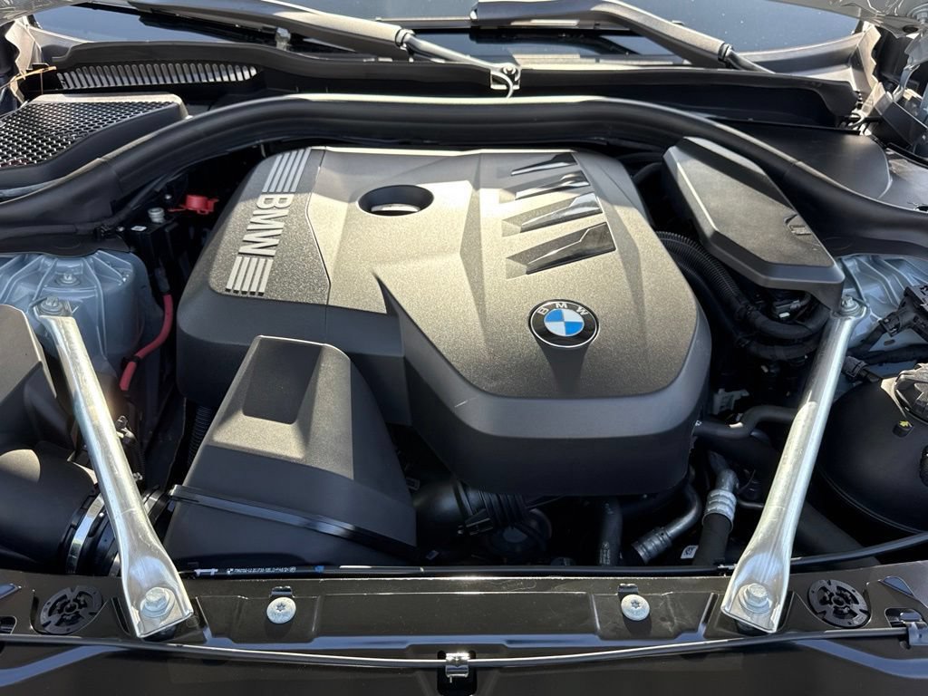 Certified 2025 BMW 530i w/ M Sport Package RWD image 31