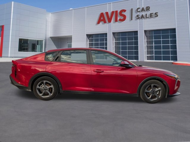 Used 2025 Kia K4 LXS image 5