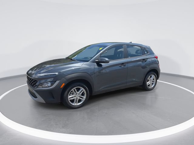 Used 2022 Hyundai Kona SE w/ Cargo Package FWD image 4