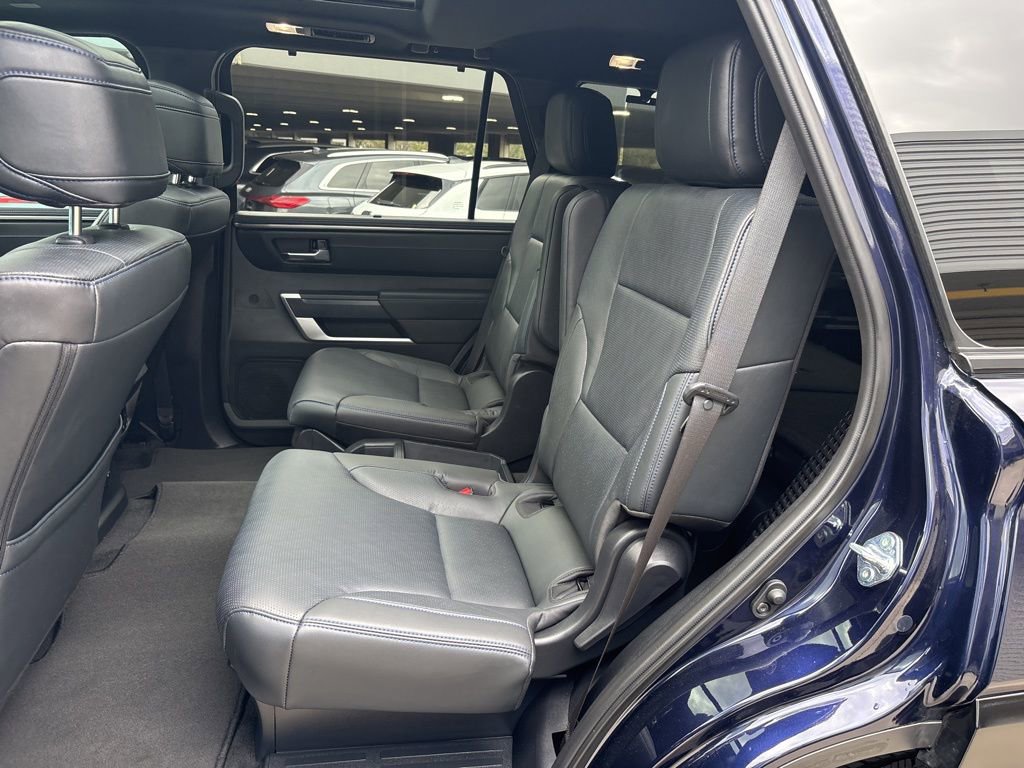 Used 2025 Toyota Sequoia Platinum image 14