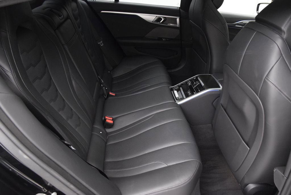 Used 2025 BMW M850i xDrive image 19