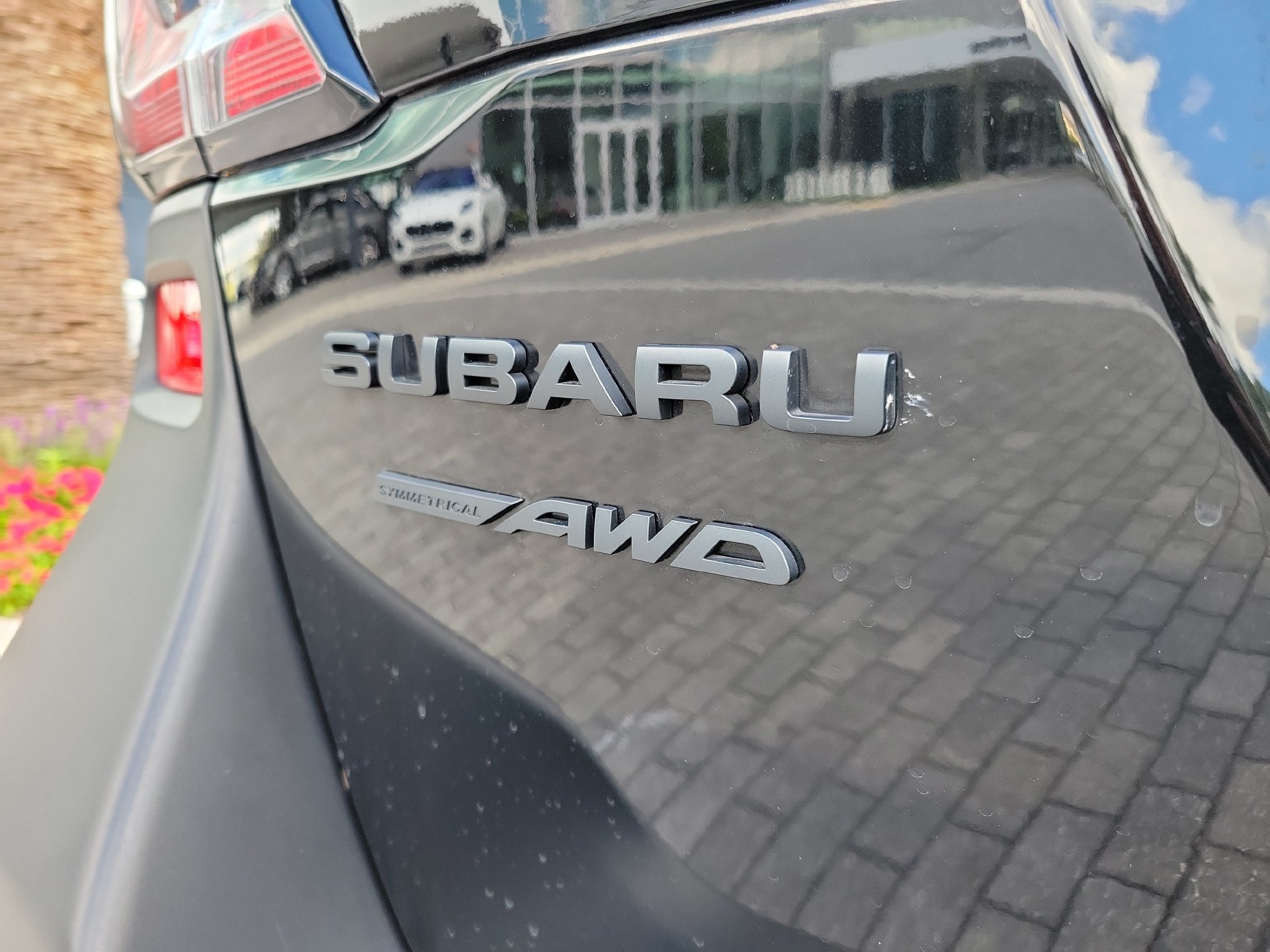 Used 2025 Subaru Outback Wilderness AWD/4WD image 13
