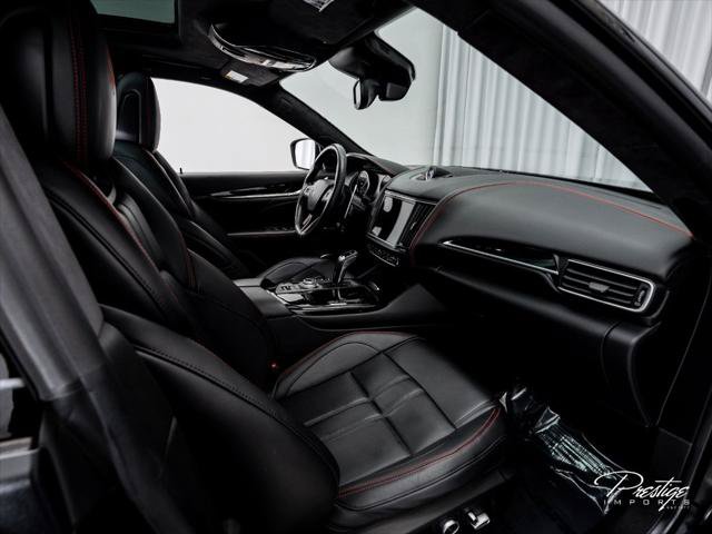 Used 2022 Maserati Levante Modena AWD/4WD image 40