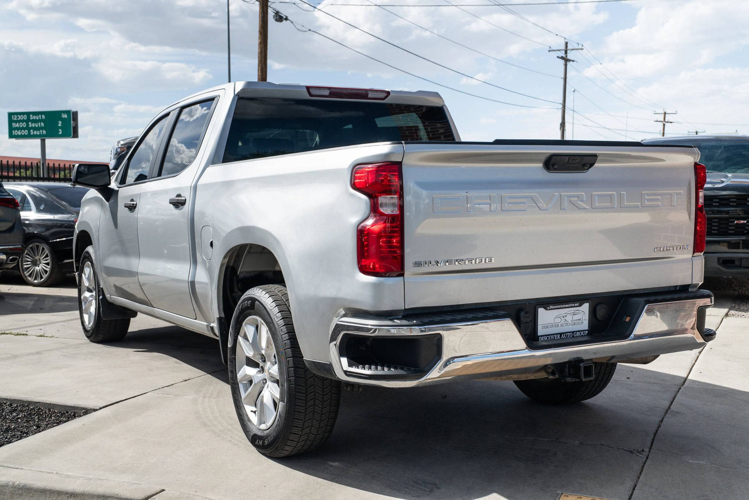 Used 2022 Chevrolet Silverado 1500 Custom RWD image 5