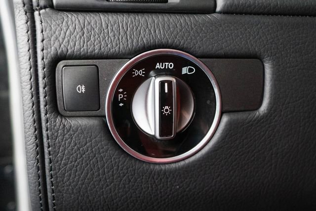Used 2018 Mercedes-Benz G 550 image 26