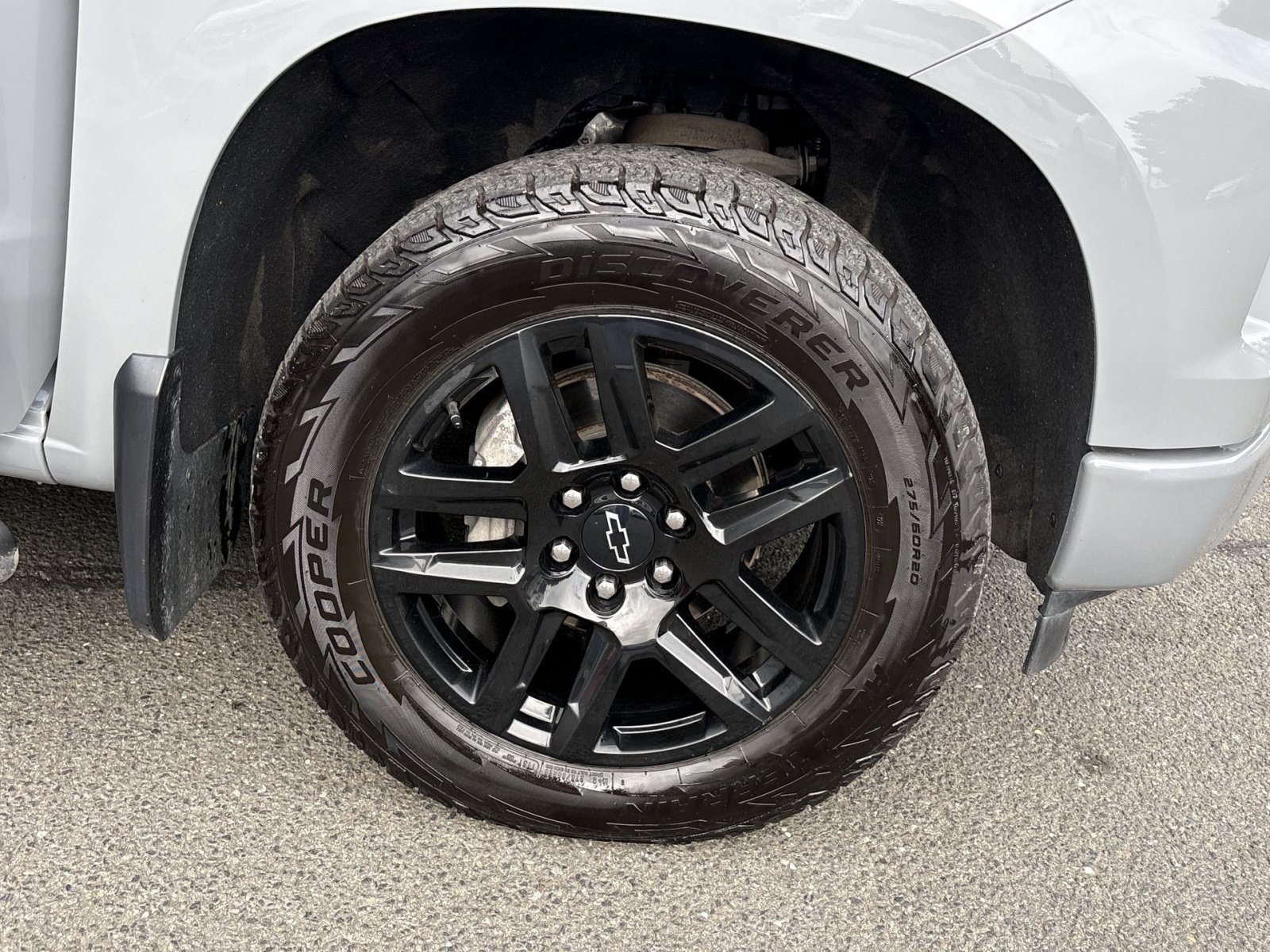 Used 2024 Chevrolet Silverado 1500 RST AWD/4WD image 12