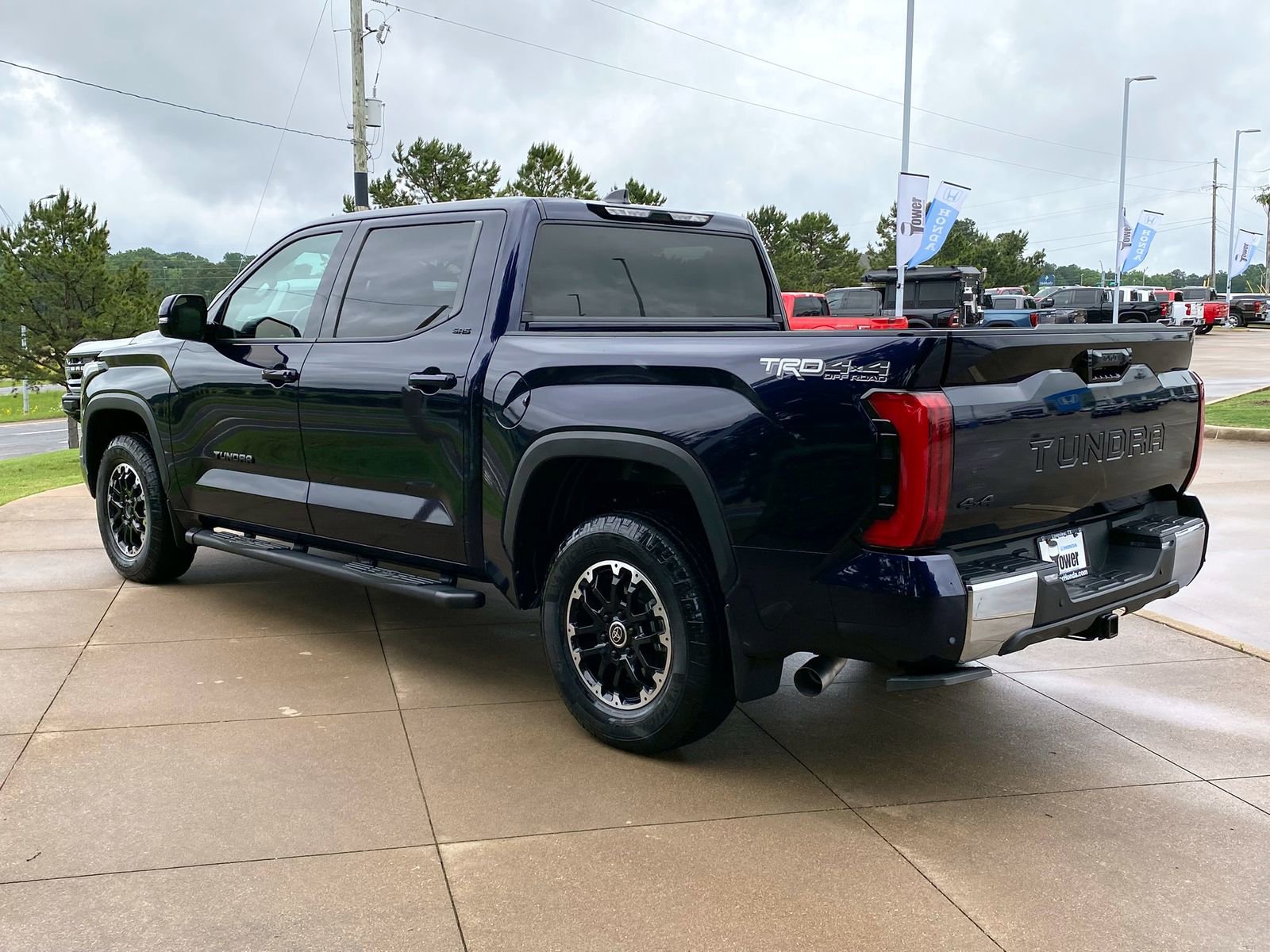 Used 2023 Toyota Tundra SR5 w/ TRD Off-Road Premium Package AWD/4WD image 4