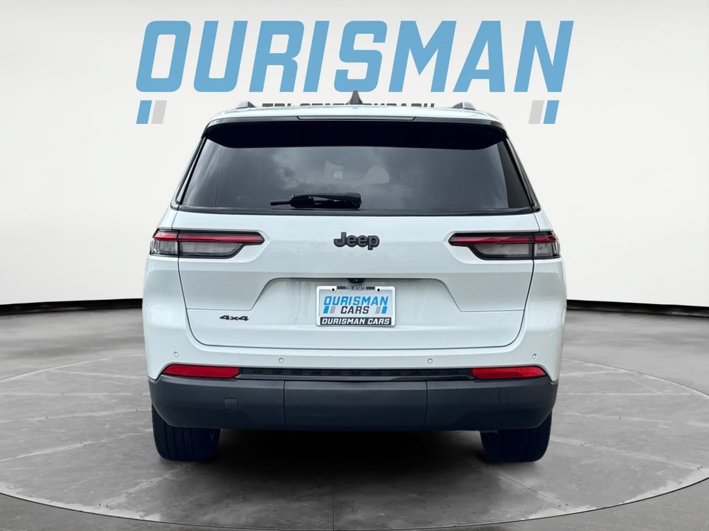 Used 2023 Jeep Grand Cherokee L Laredo AWD/4WD image 5