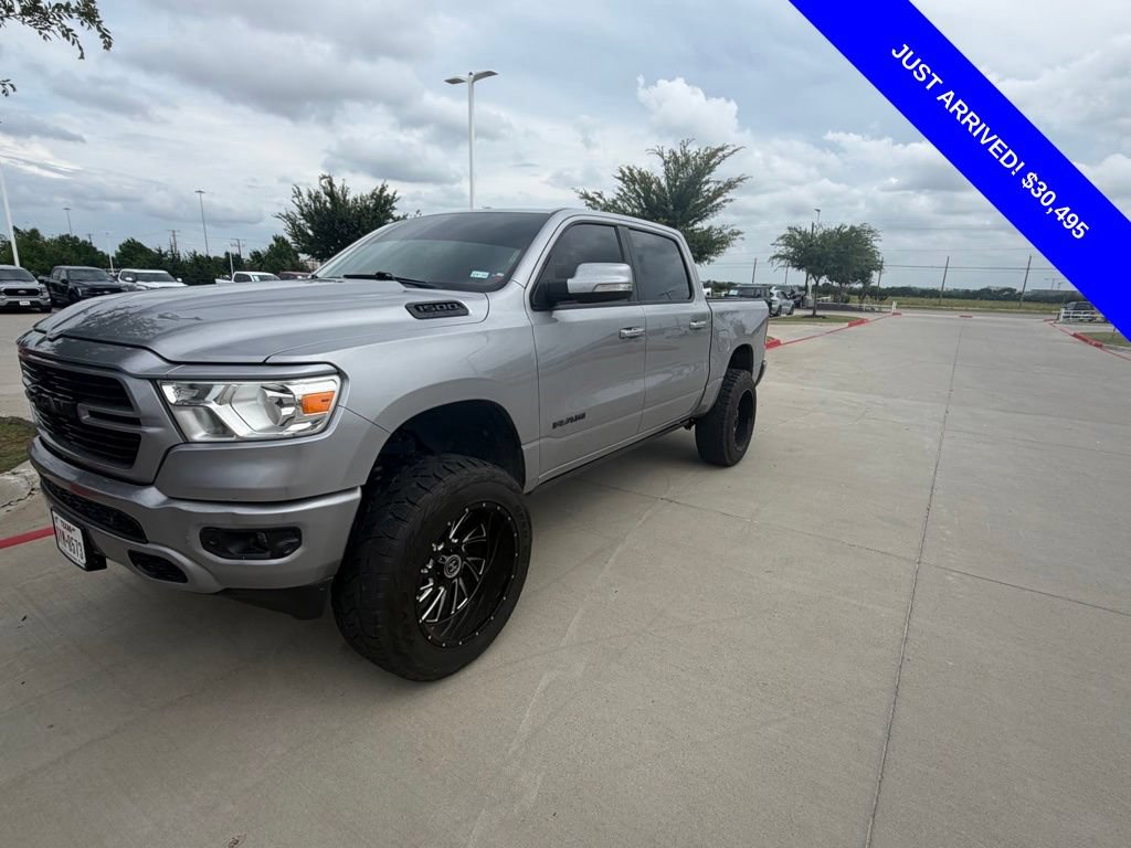 Used 2020 RAM 1500 Lone Star AWD/4WD image 1