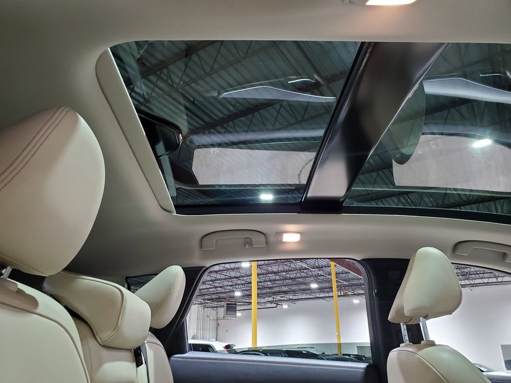 Used 2019 INFINITI QX50 Luxe w/ Navigation Package image 21