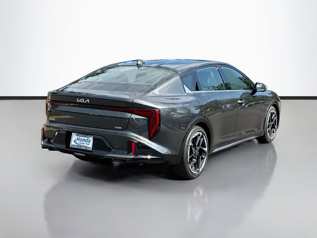 Used 2025 Kia K4 GT-Line w/ GT-Line Premium Package FWD image 7