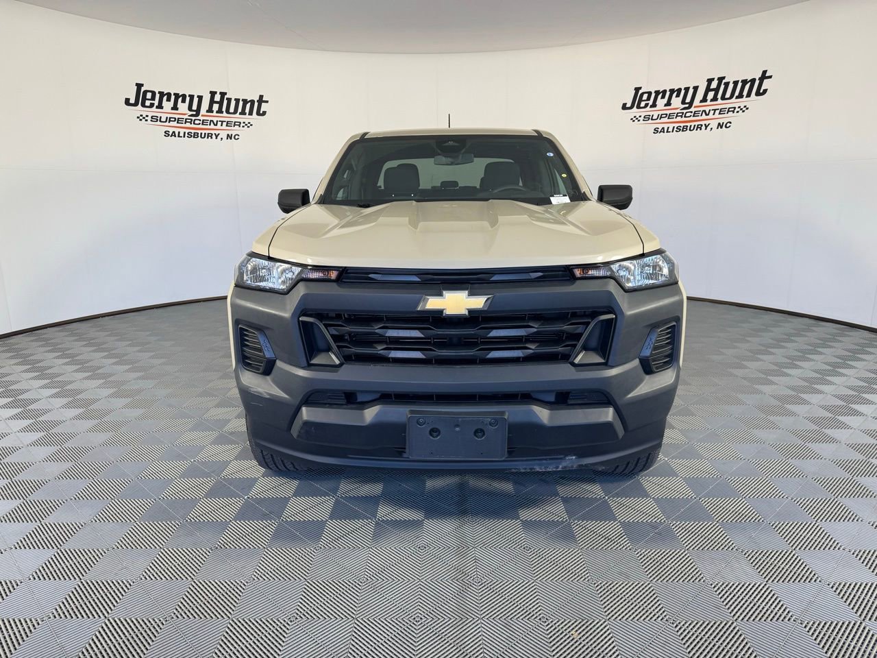 Used 2024 Chevrolet Colorado W/T image 6