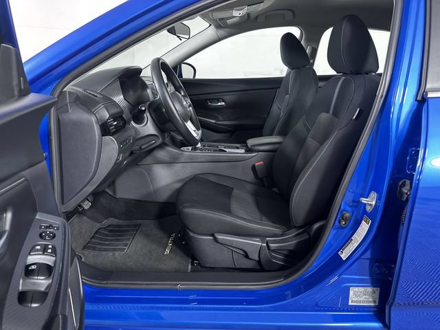 Used 2025 Nissan Sentra SV FWD image 20
