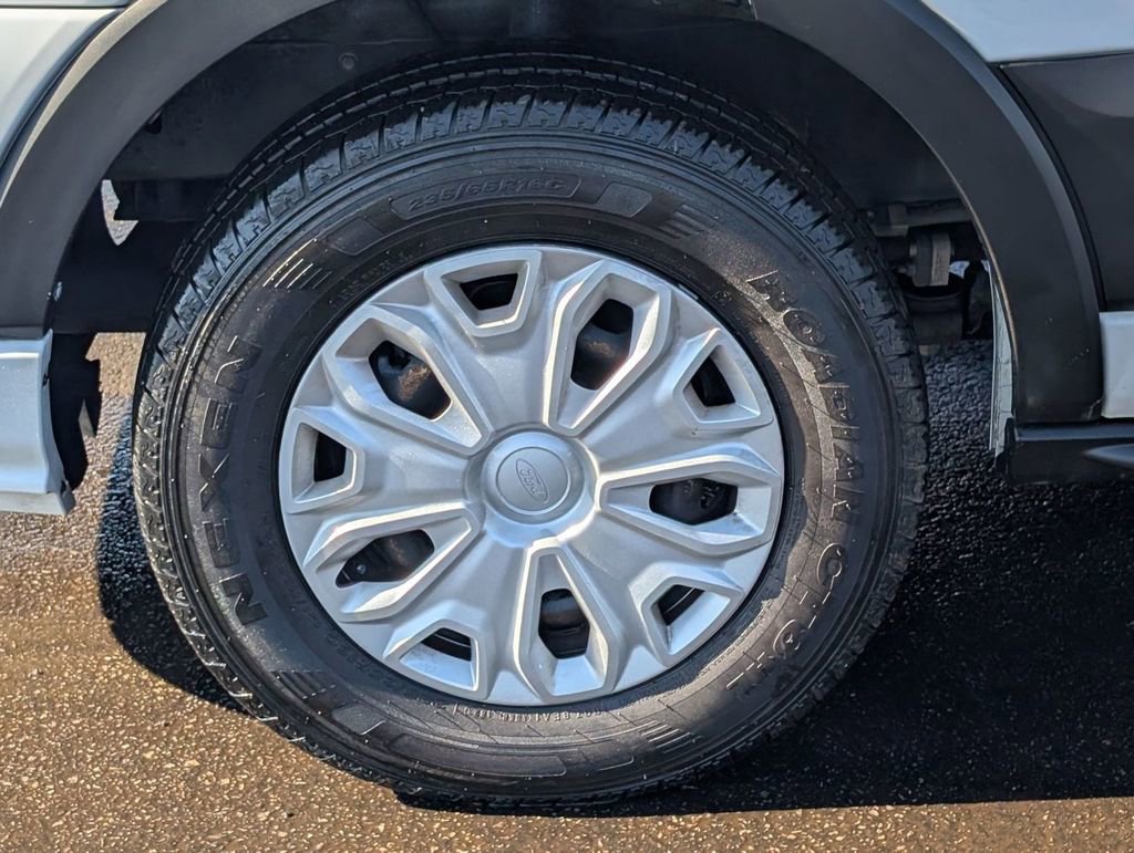 Used 2022 Ford Transit 350 XLT image 14