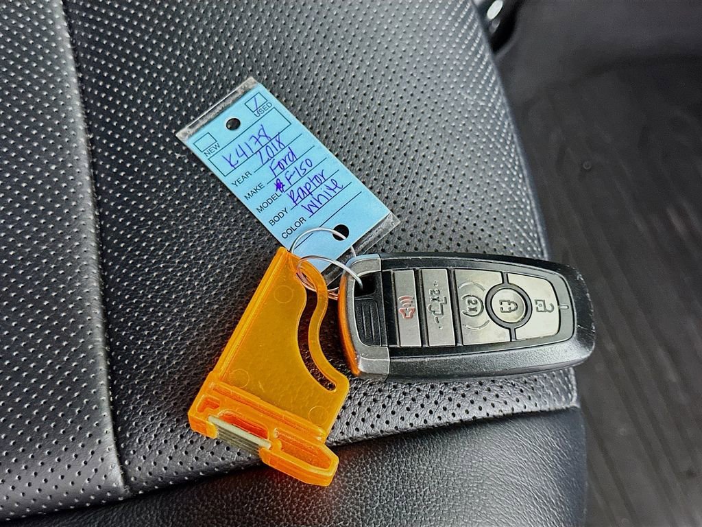 Used 2018 Ford F150 Raptor w/ Equipment Group 802A Luxury image 36