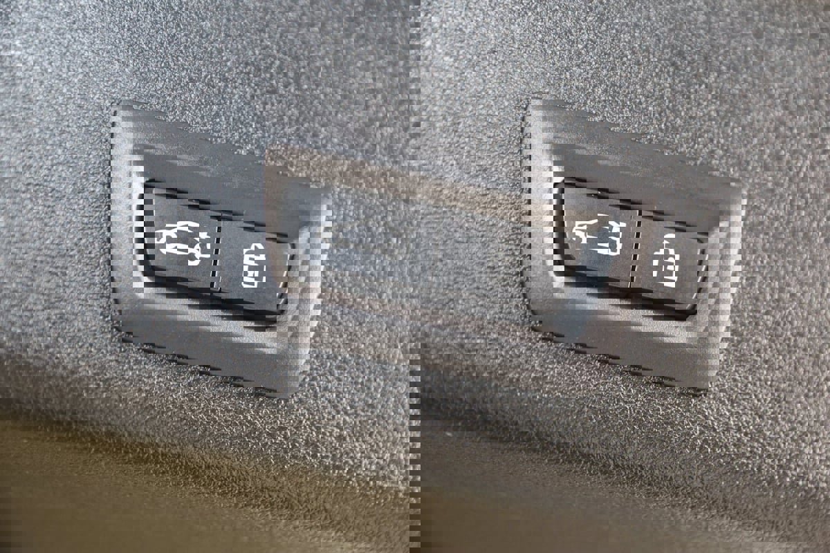 Used 2018 BMW X4 M40i image 50