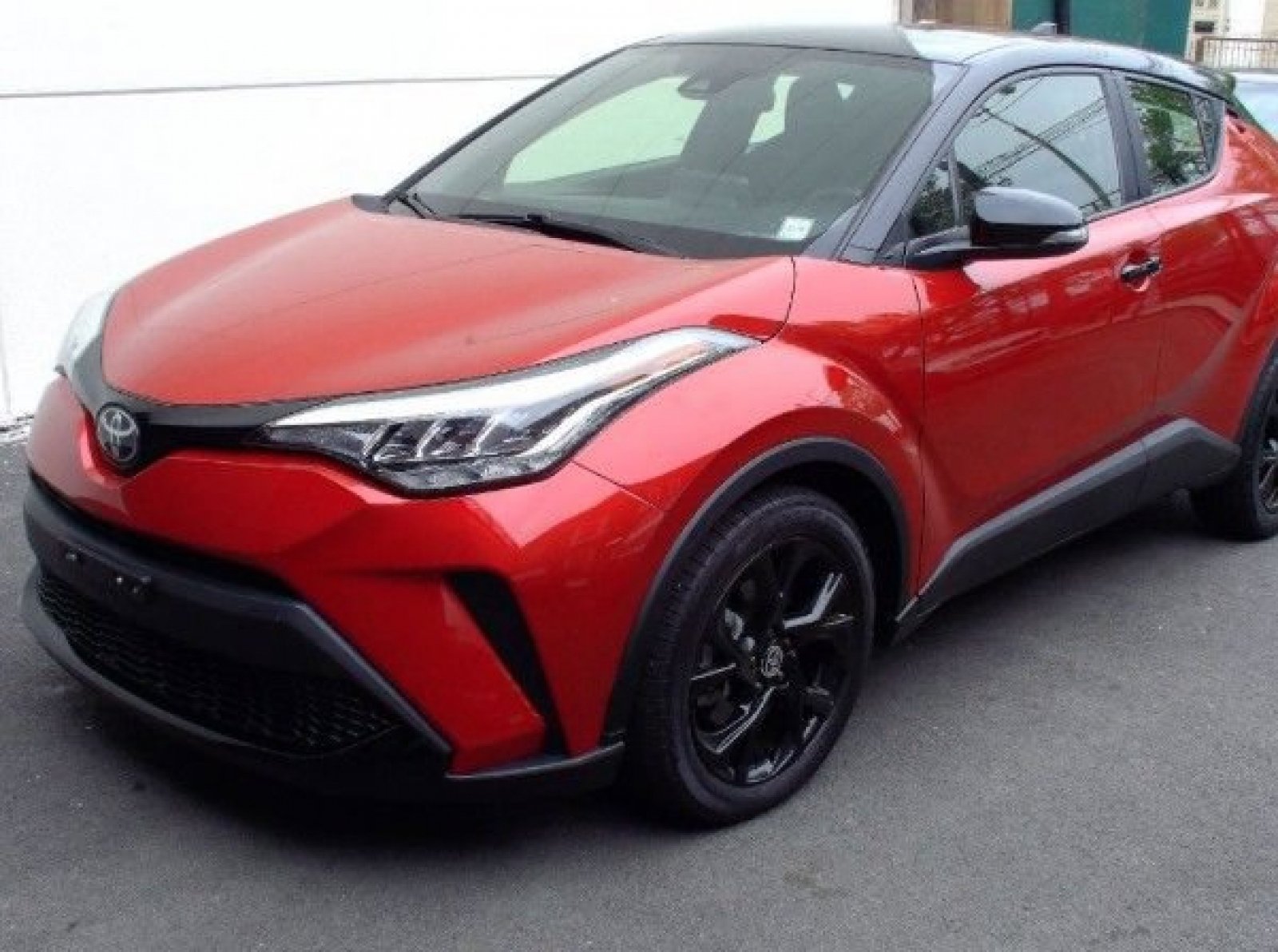 Used 2022 Toyota C-HR Nightshade FWD image 6