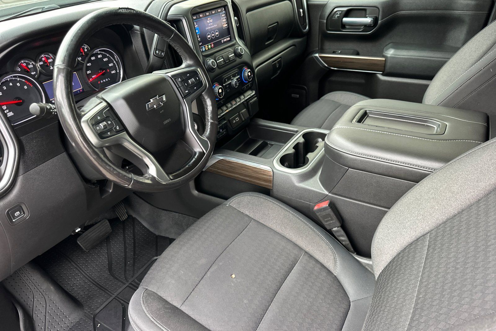 Certified 2020 Chevrolet Silverado 1500 RST w/ All-Star Edition RWD image 10