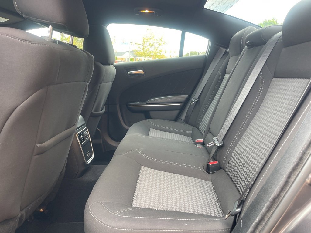 Used 2023 Dodge Charger SXT image 15