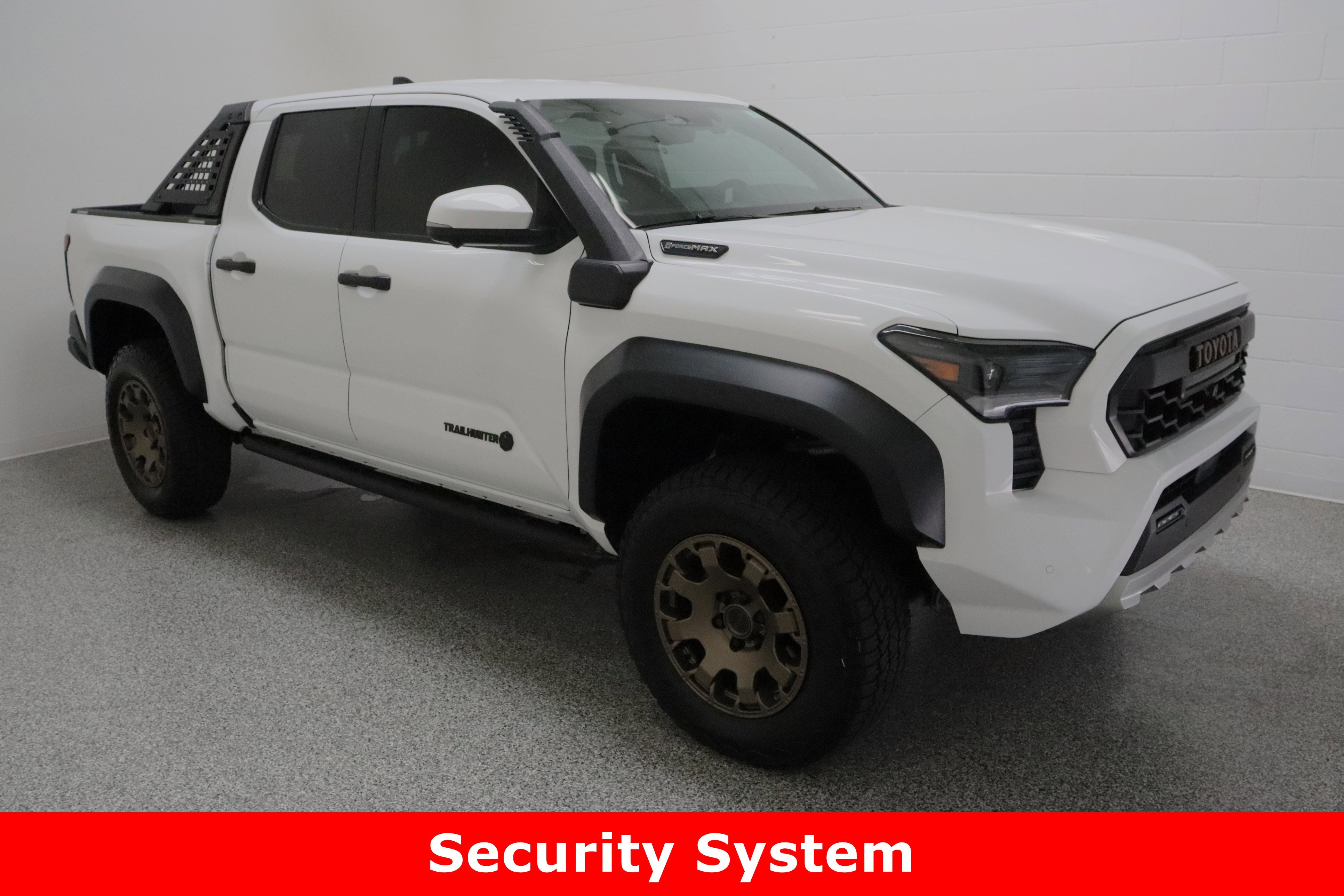 Used 2025 Toyota Tacoma 4x4 Double Cab Hybrid image 4