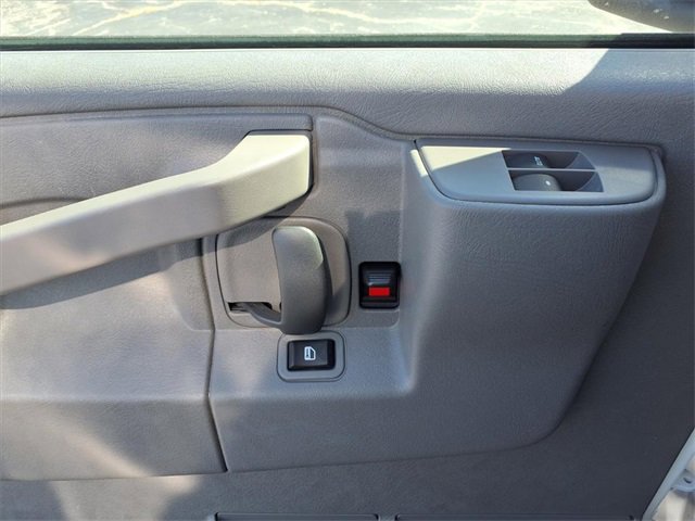 New 2025 GMC Savana 3500 w/ Power Convenience Package image 23