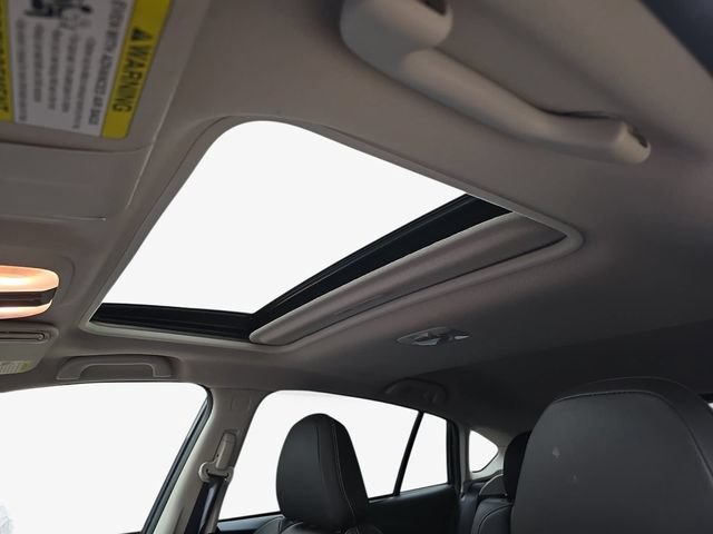 Used 2022 Subaru Crosstrek 2.5i Limited w/ Moonroof Package 2 AWD/4WD image 29
