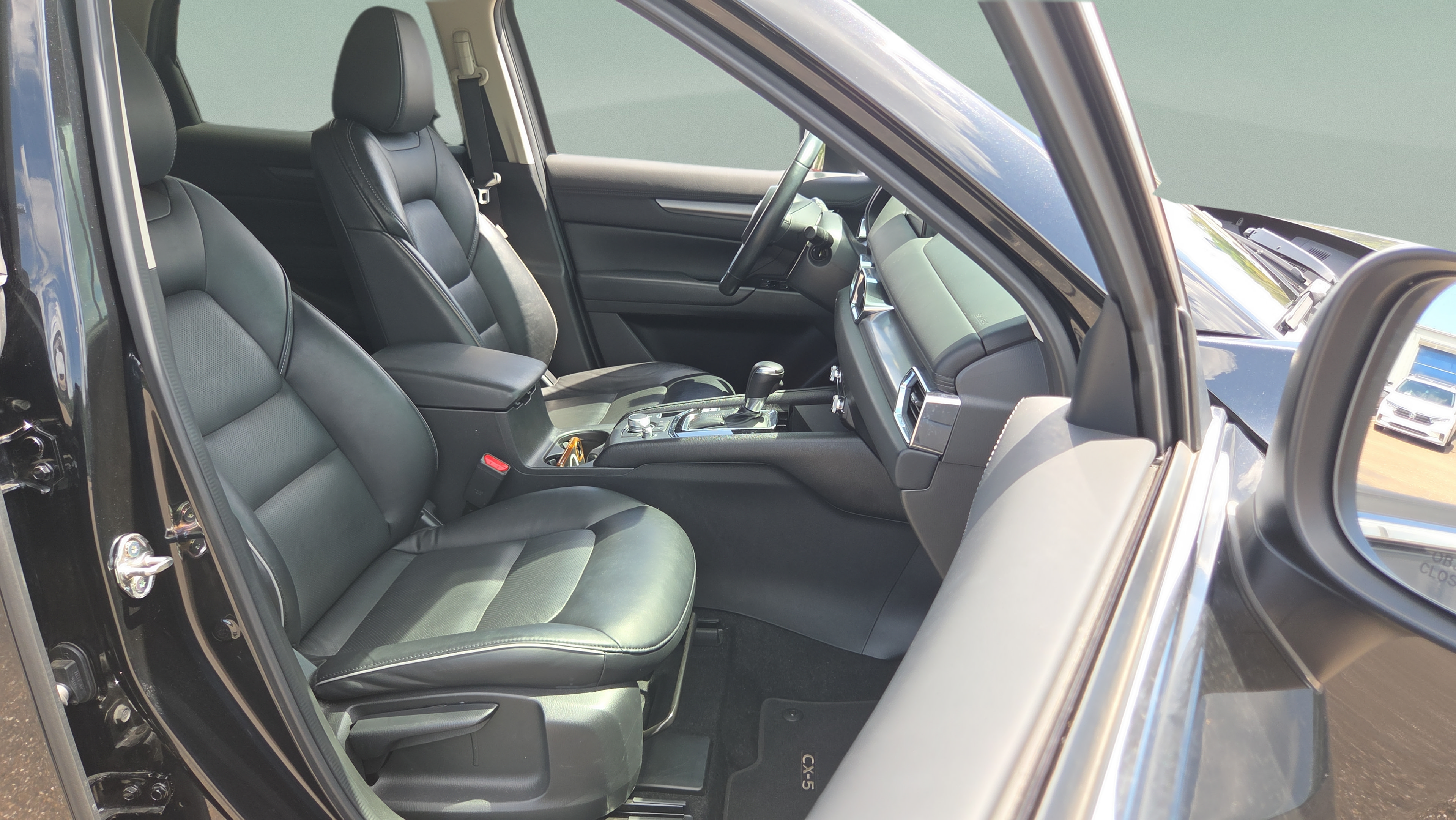 Used 2025 MAZDA CX-5 AWD 2.5 S w/ Select Package image 15