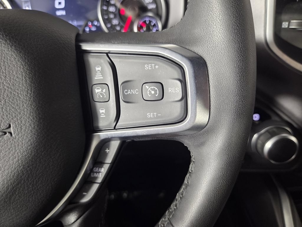 Used 2025 RAM 1500 Big Horn RWD image 17