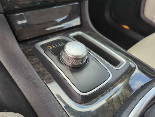 Used 2019 Chrysler 300 Limited image 35