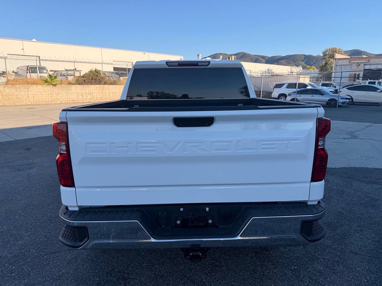 Used 2021 Chevrolet Silverado 1500 LT AWD/4WD image 10