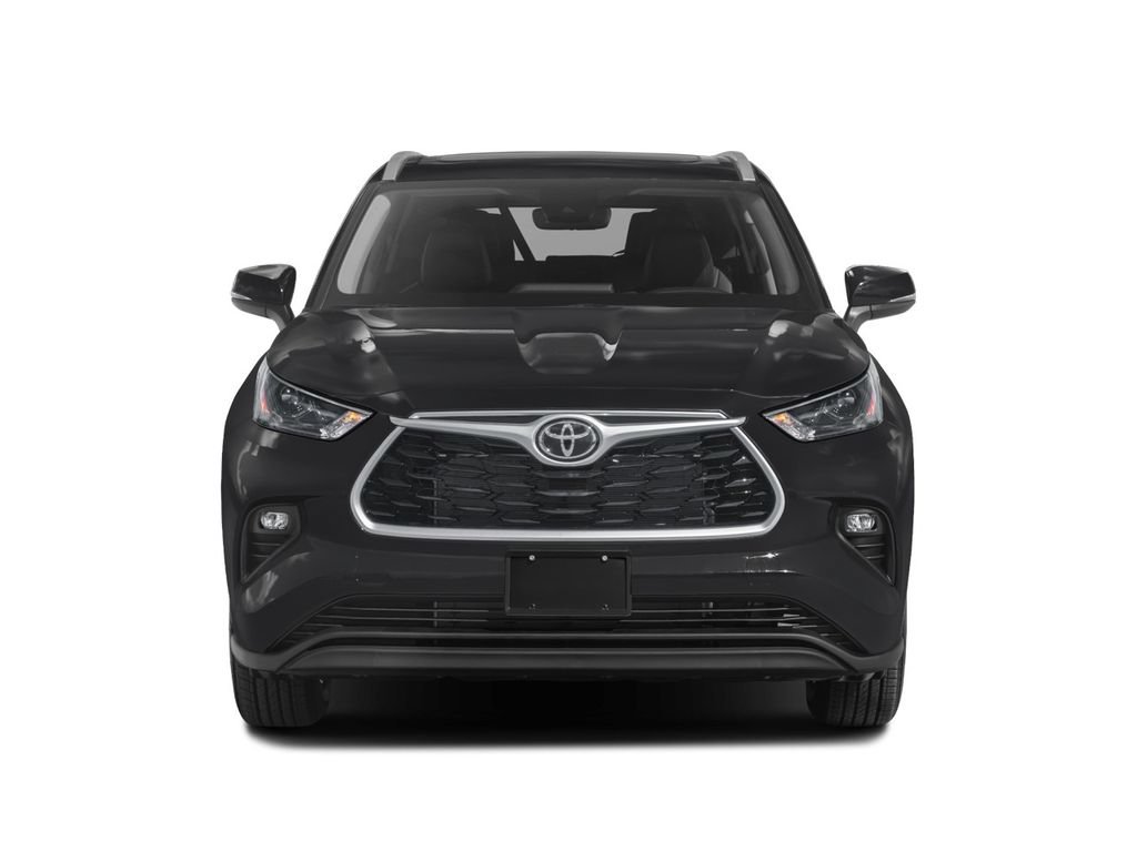 Used 2024 Toyota Highlander XLE AWD/4WD image 5