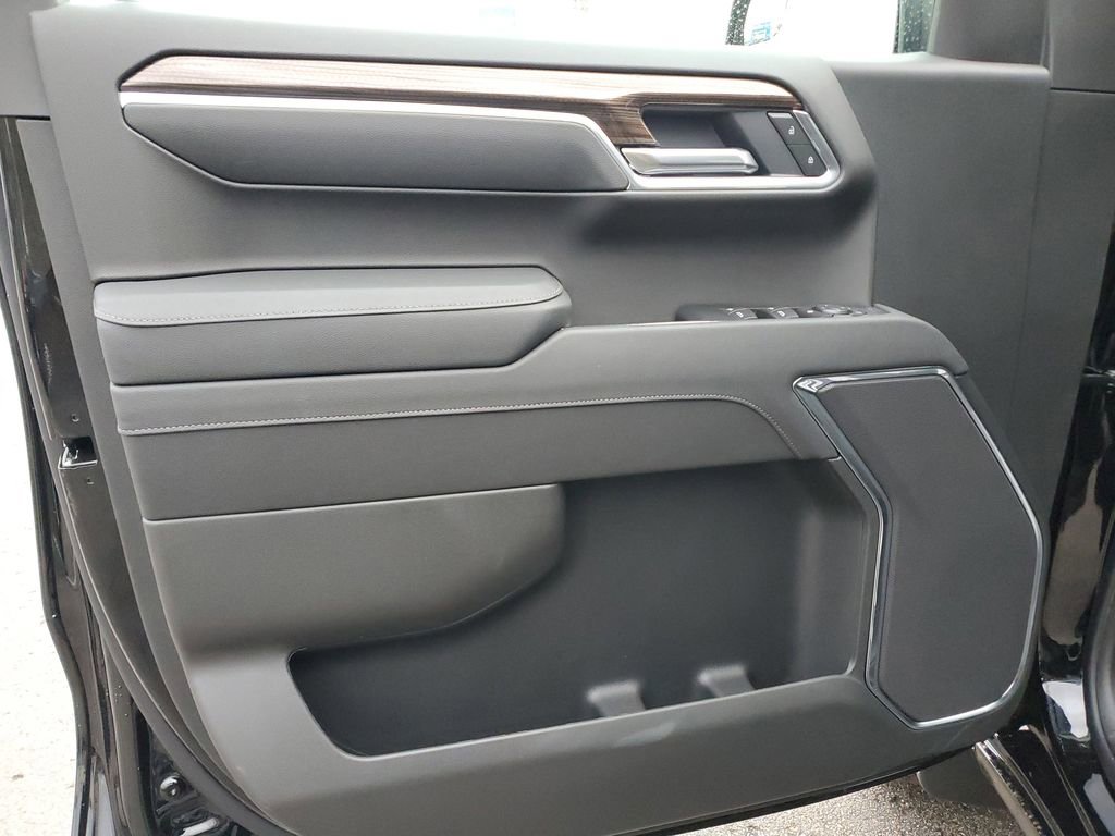 New 2026 Chevrolet Silverado 1500 LT image 8