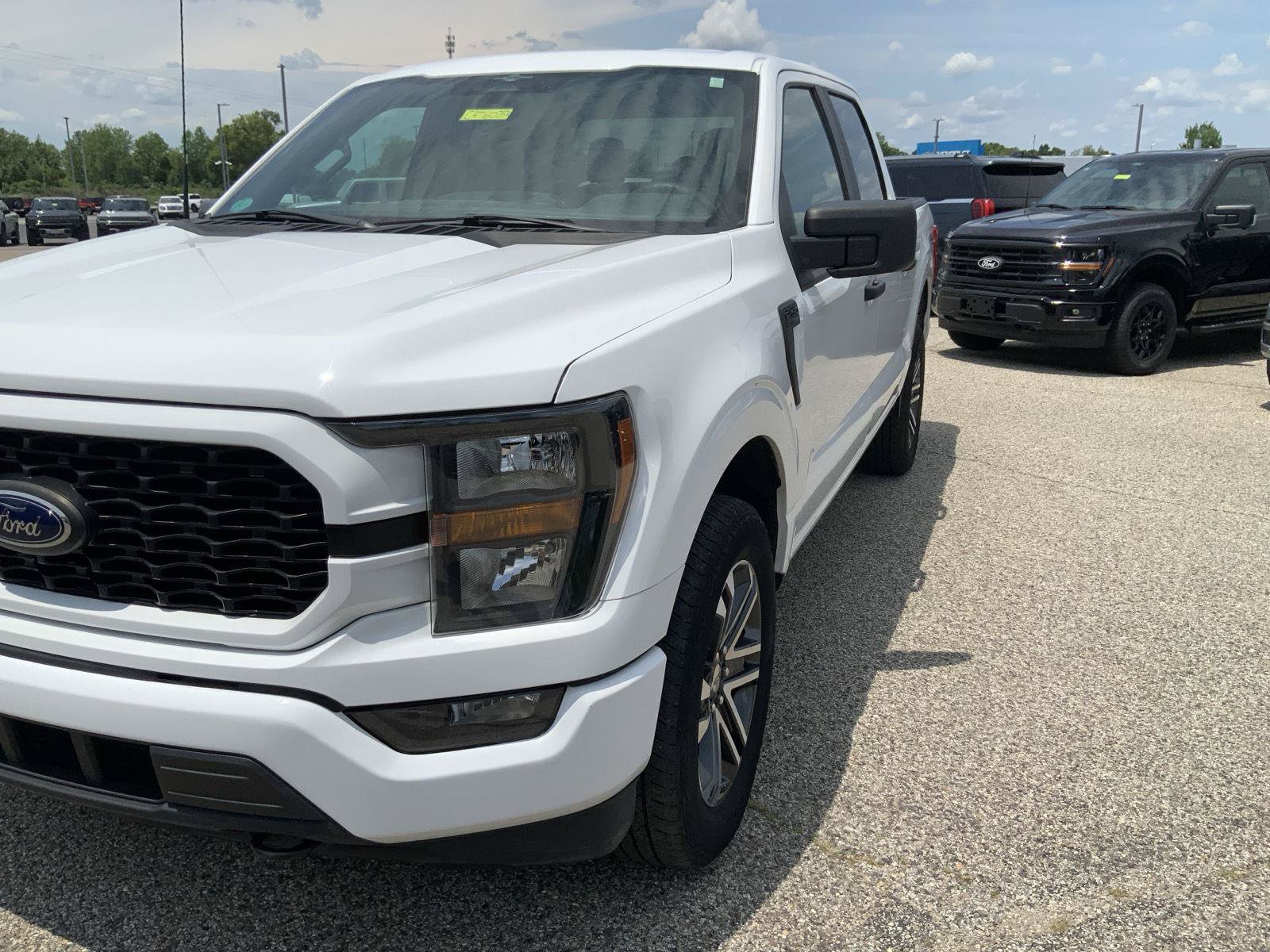 Used 2023 Ford F150 XL w/ STX Appearance Package AWD/4WD image 14