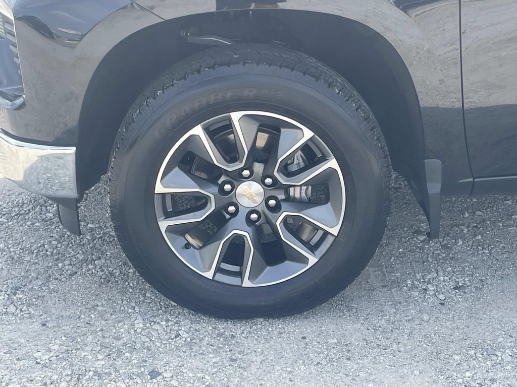 Certified 2023 Chevrolet Silverado 1500 LT AWD/4WD image 7