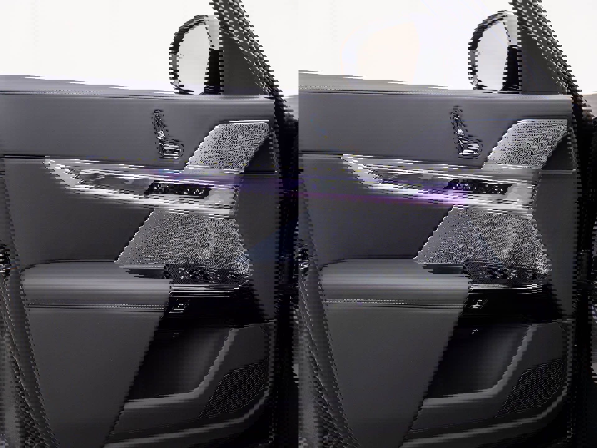 New 2026 BMW 750e xDrive w/ Executive Package image 14